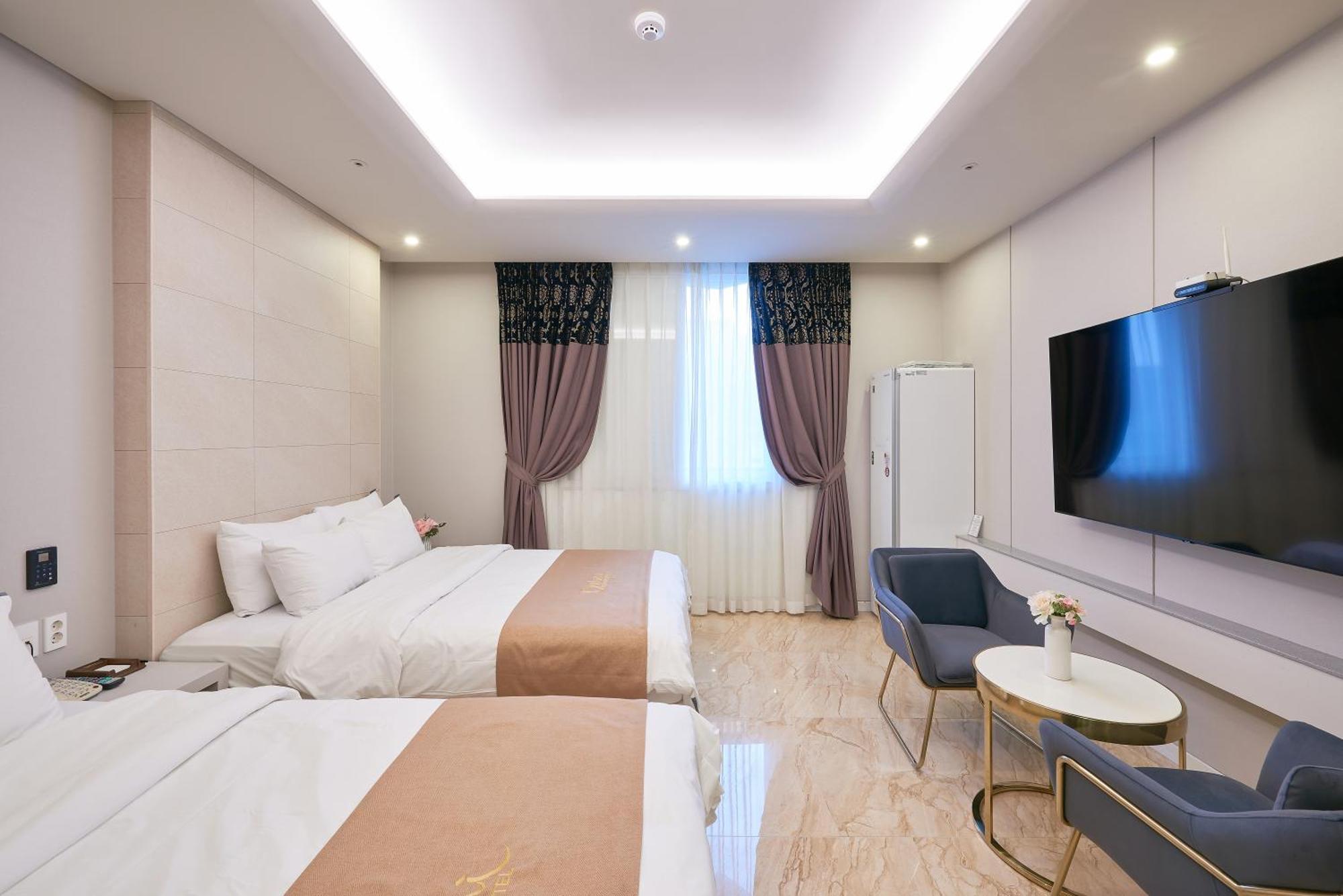 Dubai Hotel Gwangju Metropolitan City Exterior foto